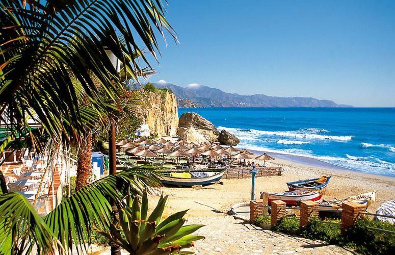 Casa Angelines Holiday Home Nerja Ngoại thất bức ảnh